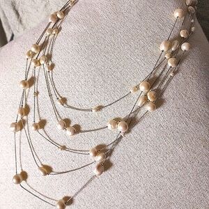 Vintage Simply Vera Wang multi-strand fashion pearl layered statement necklace